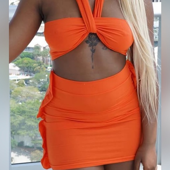 Dresses & Skirts - Chic Orange Mini Skirt Set